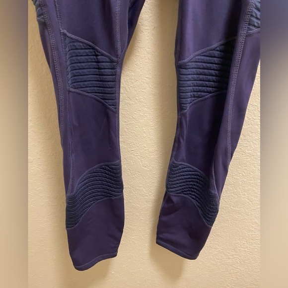 Fabletics Anywhere High-Waisted Moto 7/8 Length Leggings - Picture 5 of 10